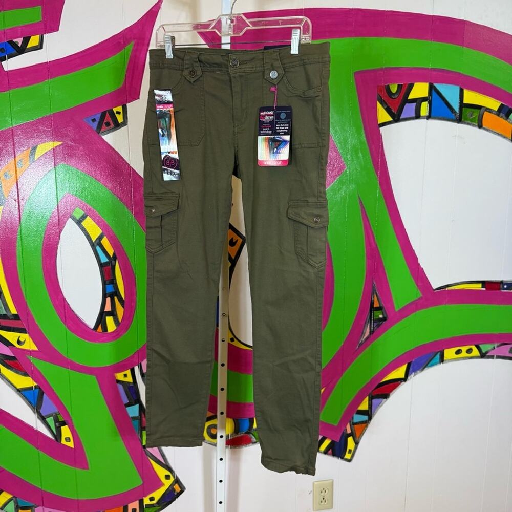 NWT BoomBoom Jeans Olive Cargo Pants. Size 13